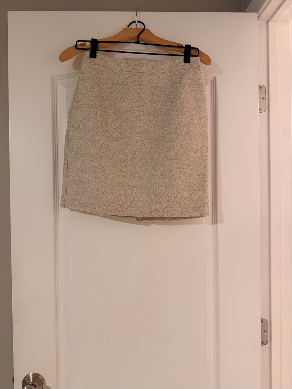 Forever 21 Cream Mini Skirt